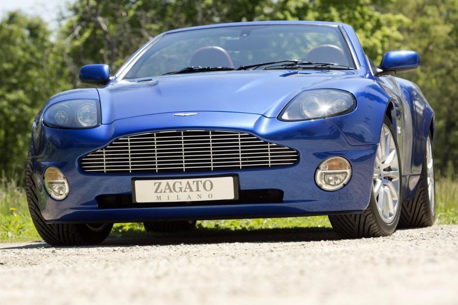  Aston Martin V12 Vanquish Roadster Zagato 2004 года  (фото 4 из 24)